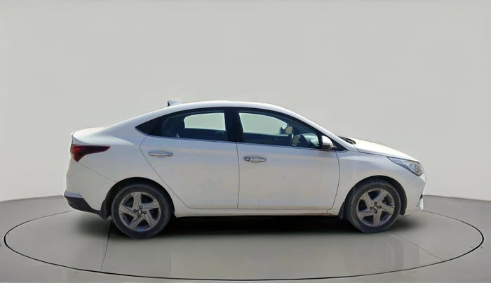 2022 Hyundai Verna SX 1.5 VTVT, Petrol, Manual, 35,910 km, exterior