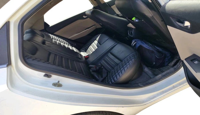 2022 Hyundai Verna SX 1.5 VTVT, Petrol, Manual, 35,910 km, interior