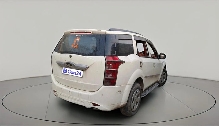 2017 Mahindra XUV500 W4 1.99, Diesel, Manual, 1,19,220 km, exterior