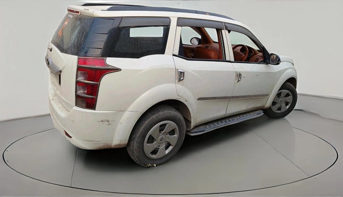 2017 Mahindra XUV500 W4 1.99, Diesel, Manual, 1,19,220 km, exterior