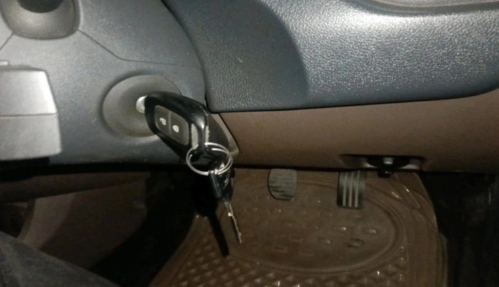 2017 Renault Duster 85 PS RXL DIESEL, Diesel, Manual, 93,236 km, interior