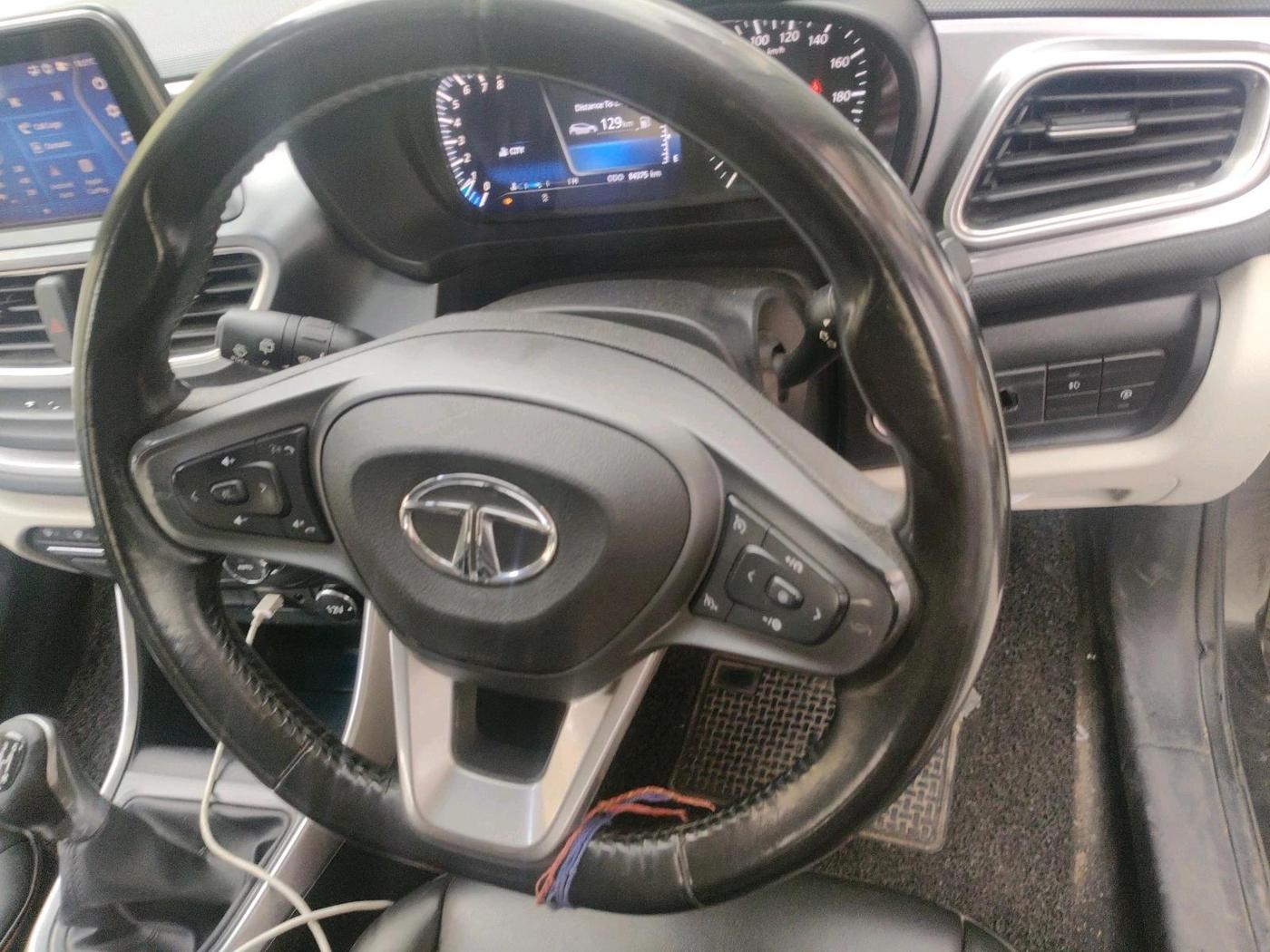 2021 Tata ALTROZ XZ PETROL, Petrol, Manual, 84,375 km, interior