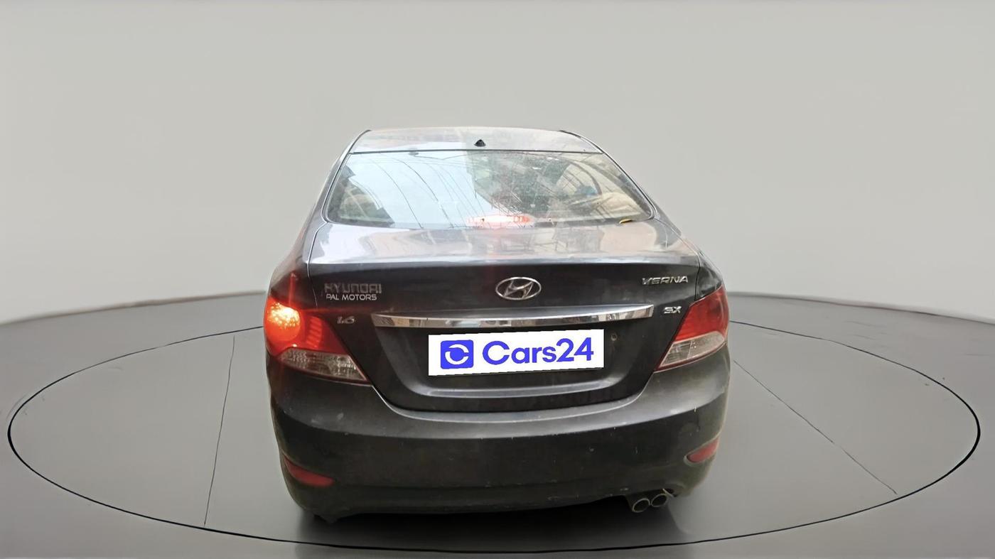 2012 Hyundai Verna FLUIDIC 1.6 VTVT SX, Petrol, Manual, 87,175 km, exterior