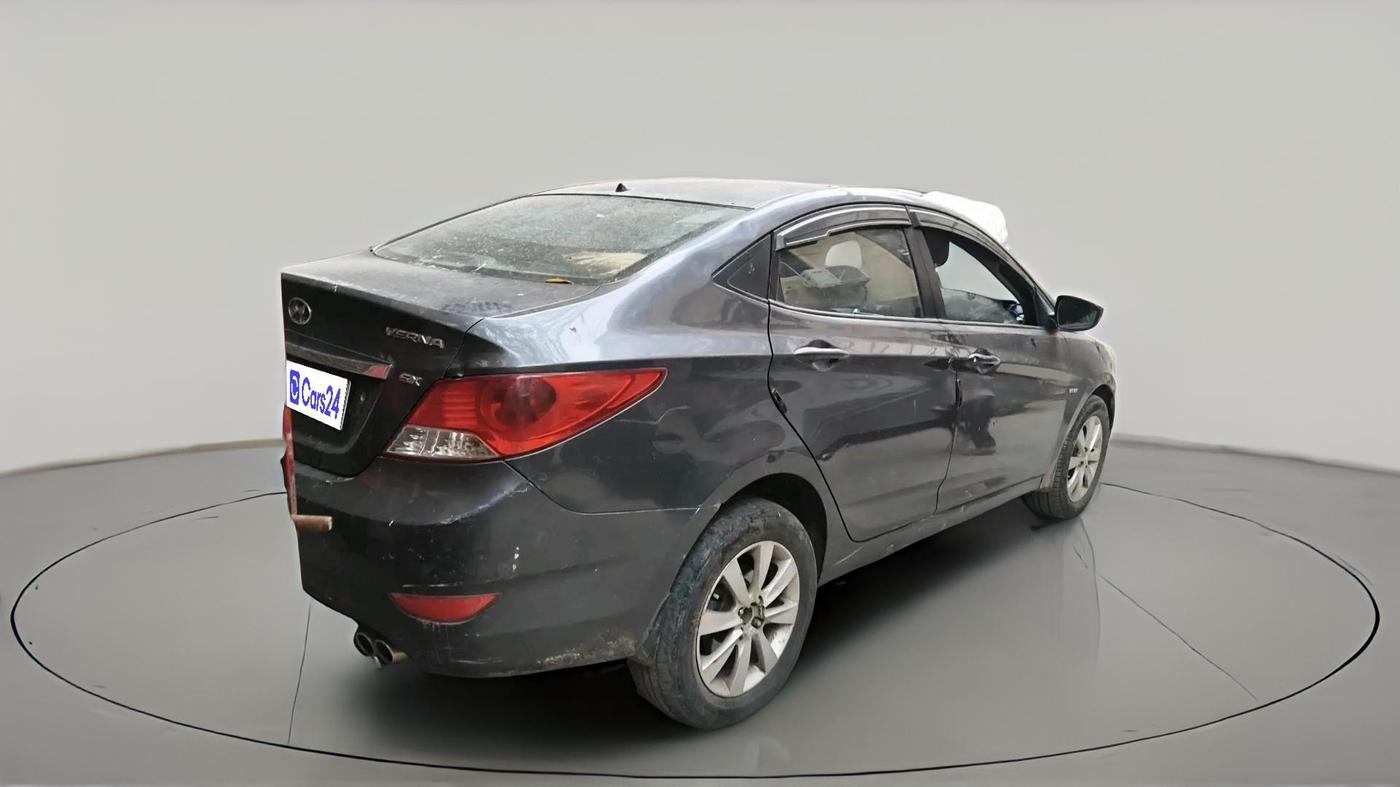 2012 Hyundai Verna FLUIDIC 1.6 VTVT SX, Petrol, Manual, 87,175 km, exterior