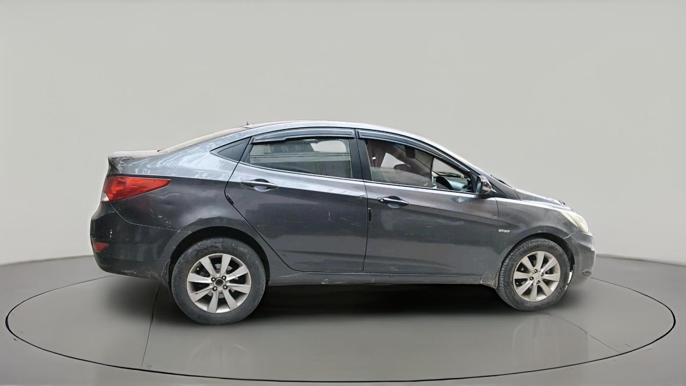 2012 Hyundai Verna FLUIDIC 1.6 VTVT SX, Petrol, Manual, 87,175 km, exterior