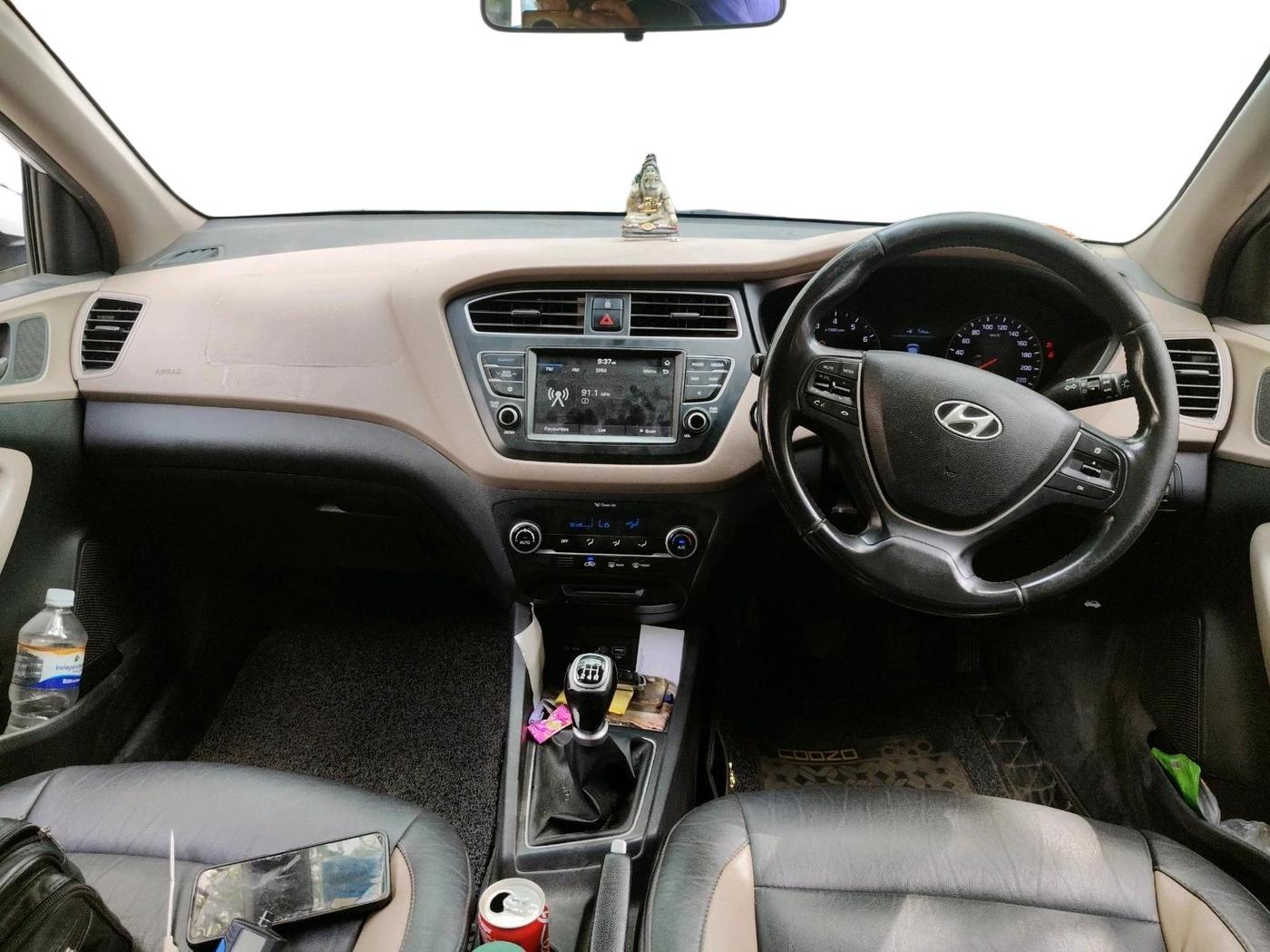 2018 Hyundai Elite i20 ASTA 1.2 (O), CNG, Manual, 82,119 km, interior