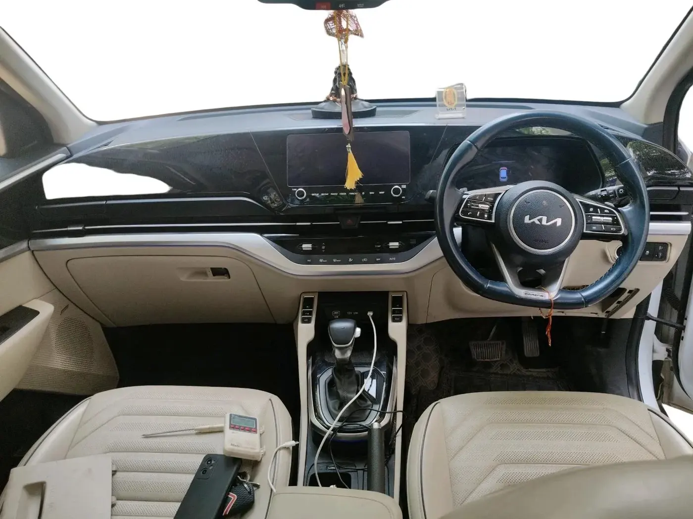 2022 KIA CARENS LUXURY PLUS 1.5 DIESEL AT 7 STR, Diesel, Automatic, 79,653 km, interior