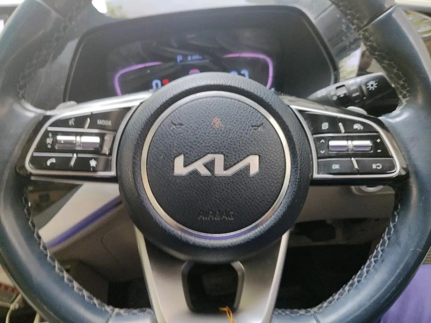 2022 KIA CARENS LUXURY PLUS 1.5 DIESEL AT 7 STR, Diesel, Automatic, 79,653 km, interior