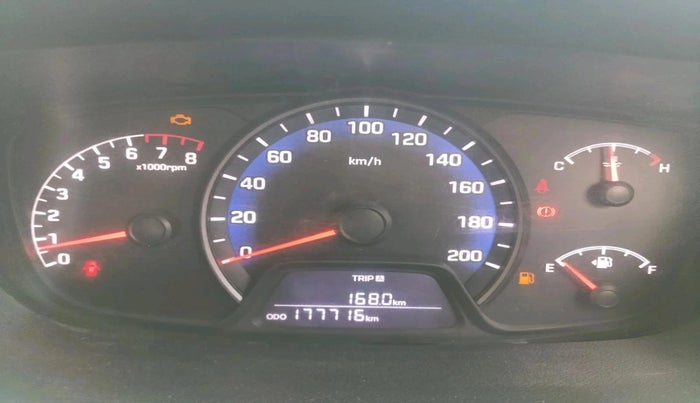 2015 Hyundai Xcent BASE 1.2, CNG, Manual, 1,77,716 km, interior