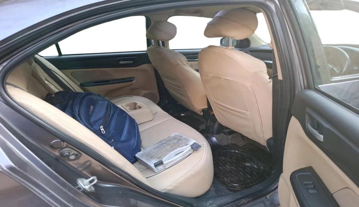 2018 Honda Amaze 1.5L I-DTEC S, Diesel, Manual, 1,54,206 km, interior