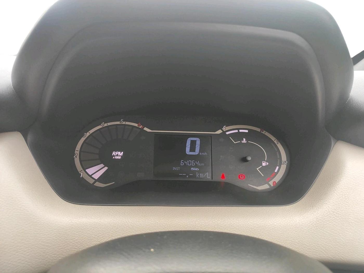 2021 Nissan MAGNITE XL, Petrol, Manual, 64,064 km, interior