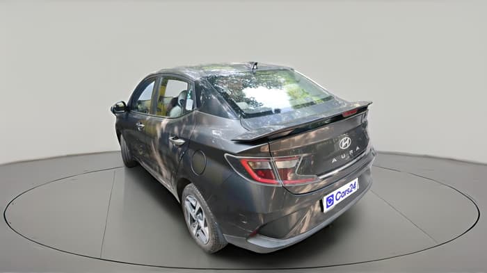 2025 Hyundai AURA SX 1.2 (O), Petrol, Manual, 9,585 km, exterior