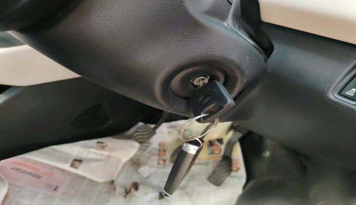 2024 Nissan MAGNITE XE, Petrol, Manual, 36,967 km, interior