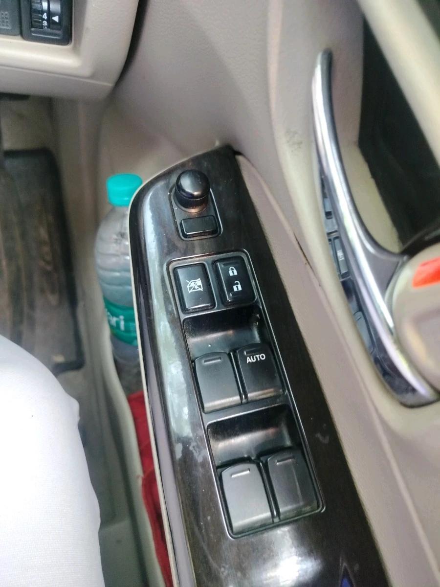 2015 Maruti Ciaz ZXI+, Petrol, Manual, 82,642 km, interior