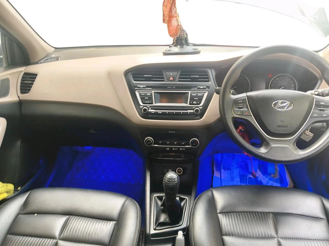 2016 Hyundai Elite i20 SPORTZ 1.2, Petrol, Manual, 21,790 km, interior