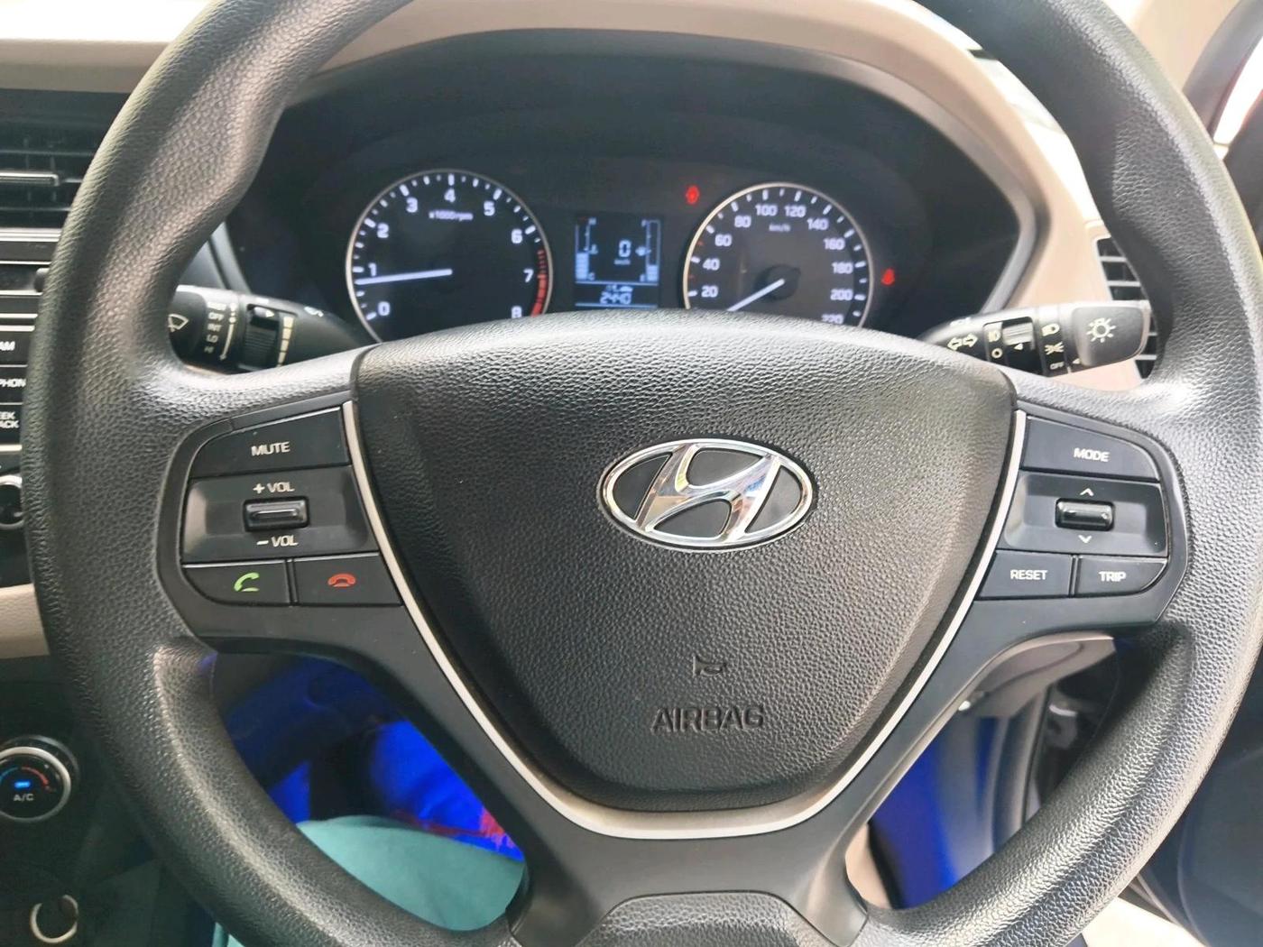 2016 Hyundai Elite i20 SPORTZ 1.2, Petrol, Manual, 21,790 km, interior