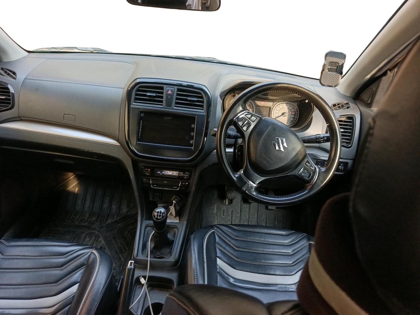 2017 Maruti Vitara Brezza ZDI PLUS DUAL TONE, Diesel, Manual, 91,241 km, interior