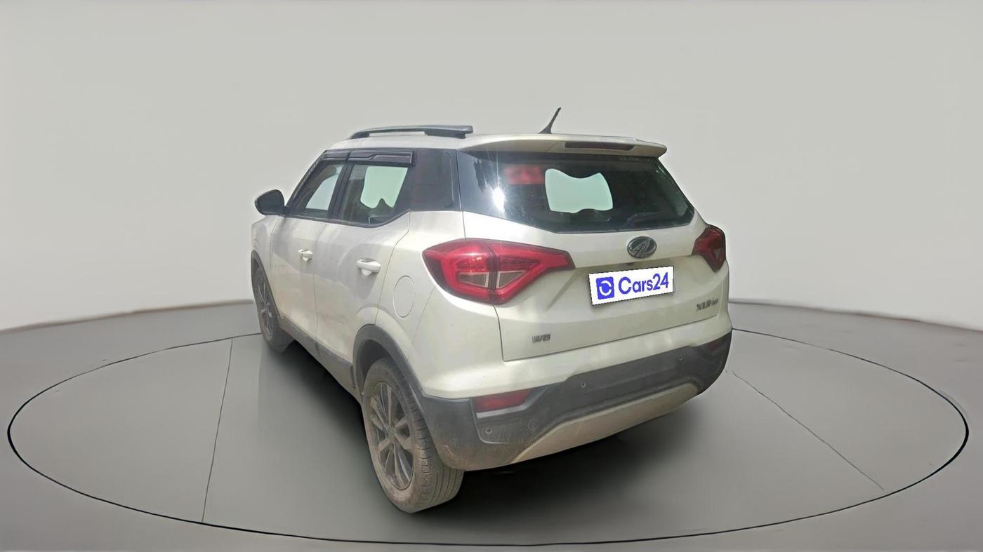 2019 Mahindra XUV300 W8 (O) 1.2 PETROL, Petrol, Manual, 56,130 km, exterior