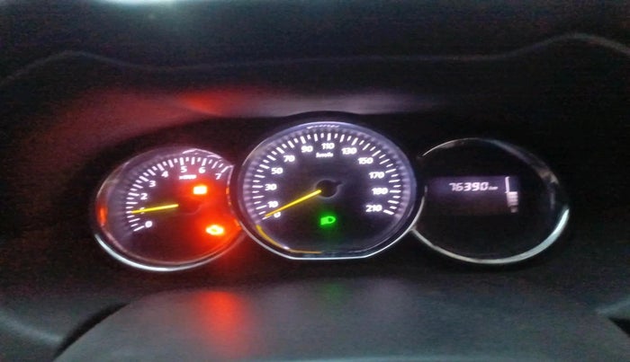 2016 Renault Duster 85 PS RXS MT DIESEL, Diesel, Manual, 76,390 km, interior