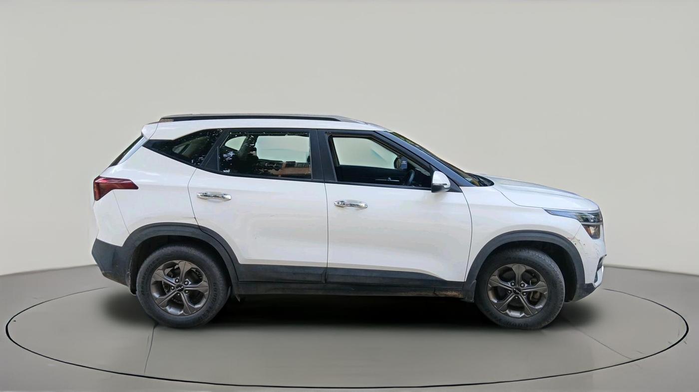 2022 KIA SELTOS HTK PLUS 1.5, Petrol, Manual, 75,935 km, exterior