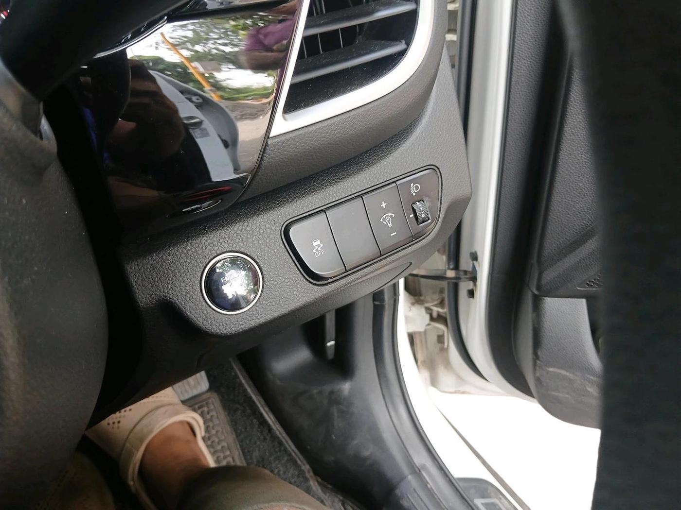 2022 KIA SELTOS HTK PLUS 1.5, Petrol, Manual, 75,935 km, interior