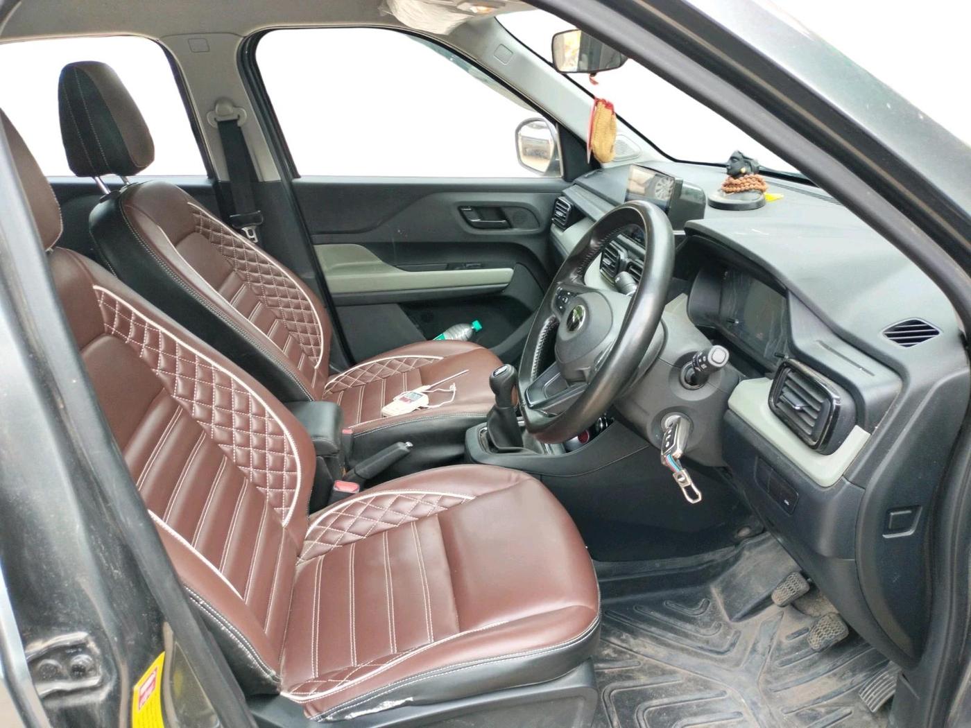 2024 Tata PUNCH ADVENTURE MT CNG , CNG, Manual, 13,068 km, interior