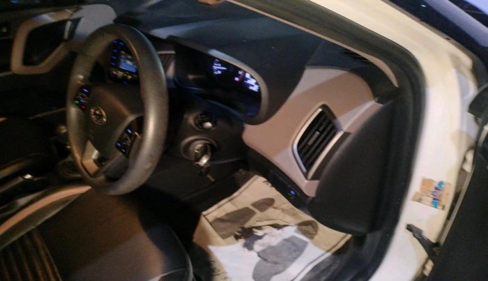 2016 Hyundai Creta E PLUS 1.6 PETROL, Petrol, Manual, 37,497 km, interior