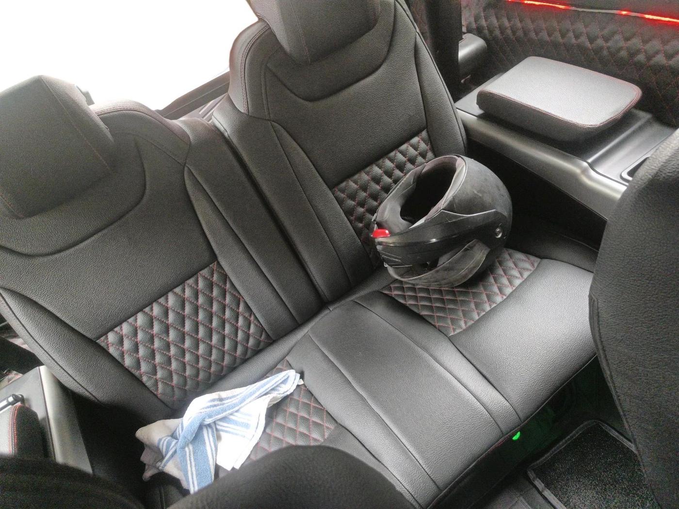2024 Mahindra Thar LX P 2WD AT HT, Petrol, Automatic, 3,665 km, interior