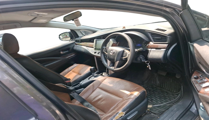 2021 Toyota Innova Crysta 2.7 GX AT 7 STR, Petrol, Automatic, 48,906 km, interior