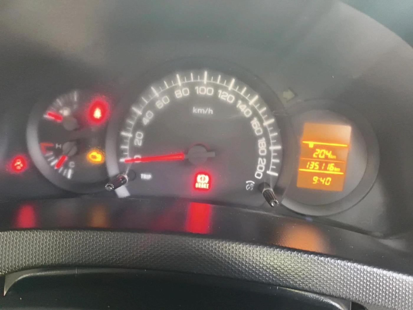 2014 Maruti Swift Dzire LXI, CNG, Manual, 1,35,717 km, interior