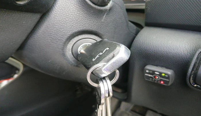 2024 KIA SONET HTK (O) 1.2 Petrol MT, CNG, Manual, 34,996 km, interior