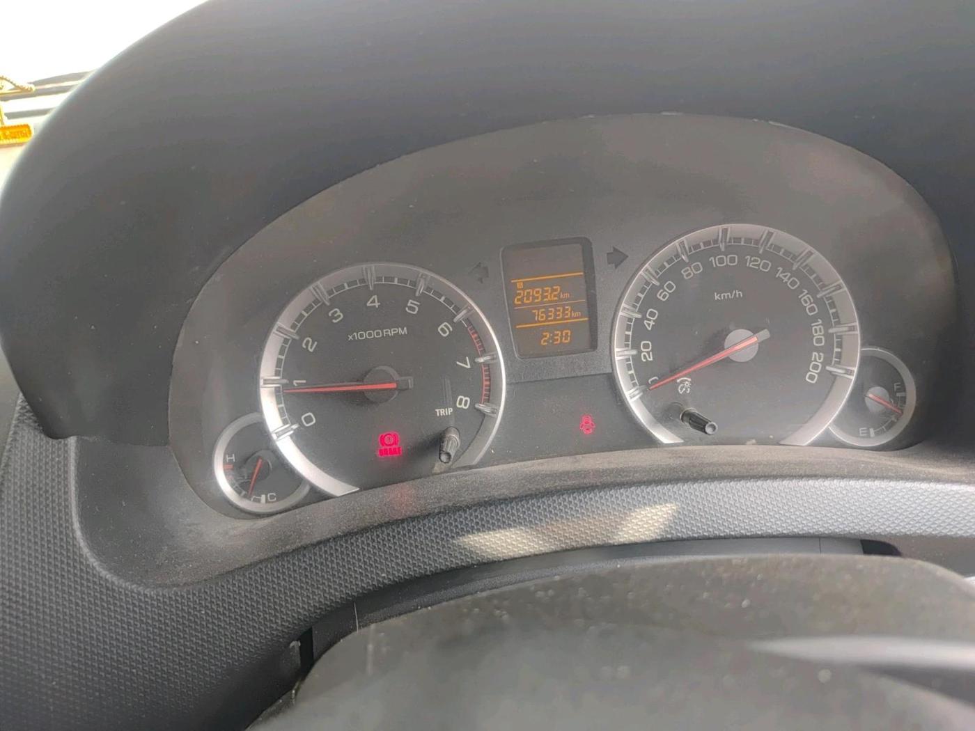 2014 Maruti Swift VXI, CNG, Manual, 76,700 km, interior