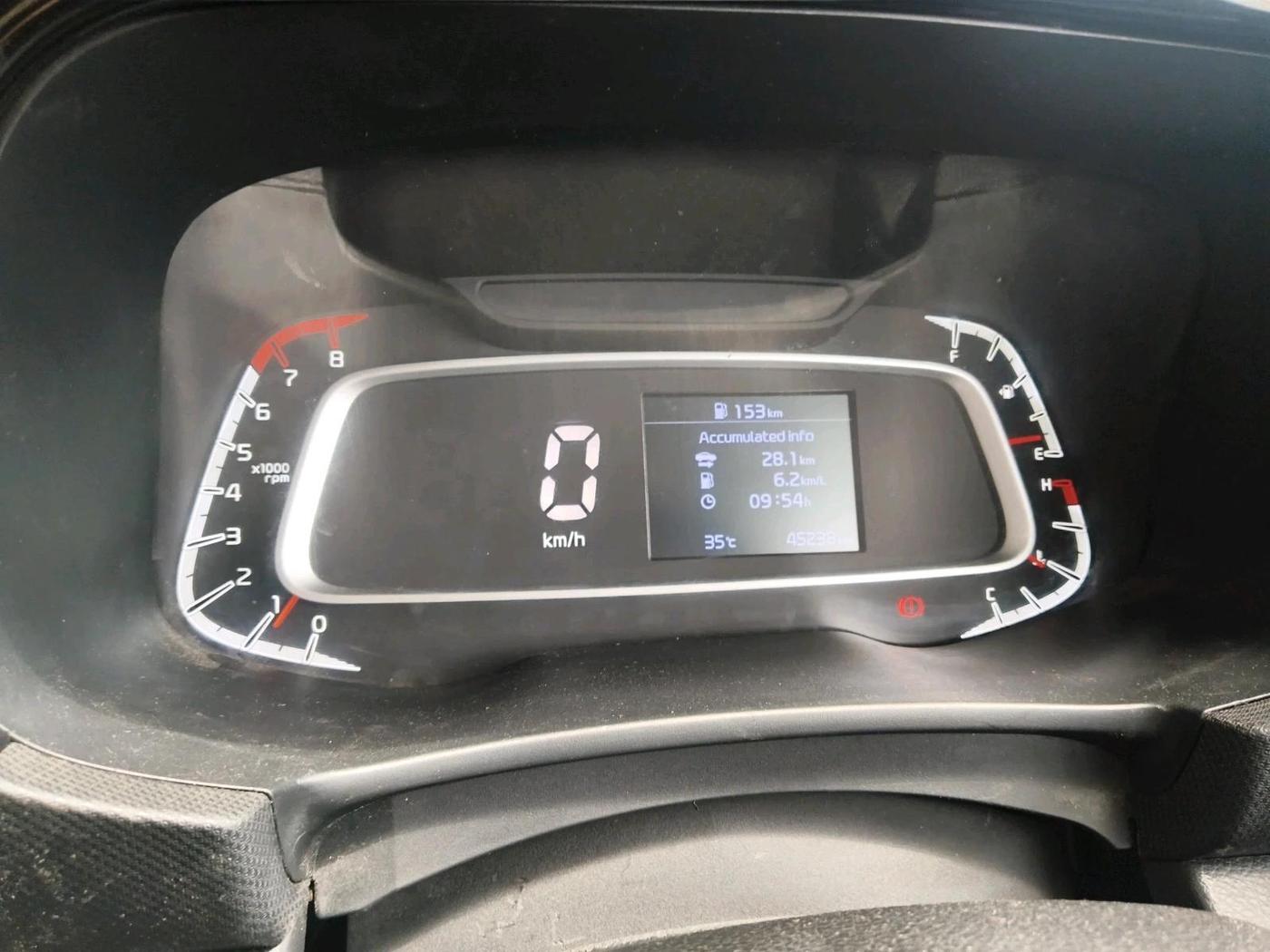 2020 KIA SONET HTK PLUS 1.2, Petrol, Manual, 45,238 km, interior