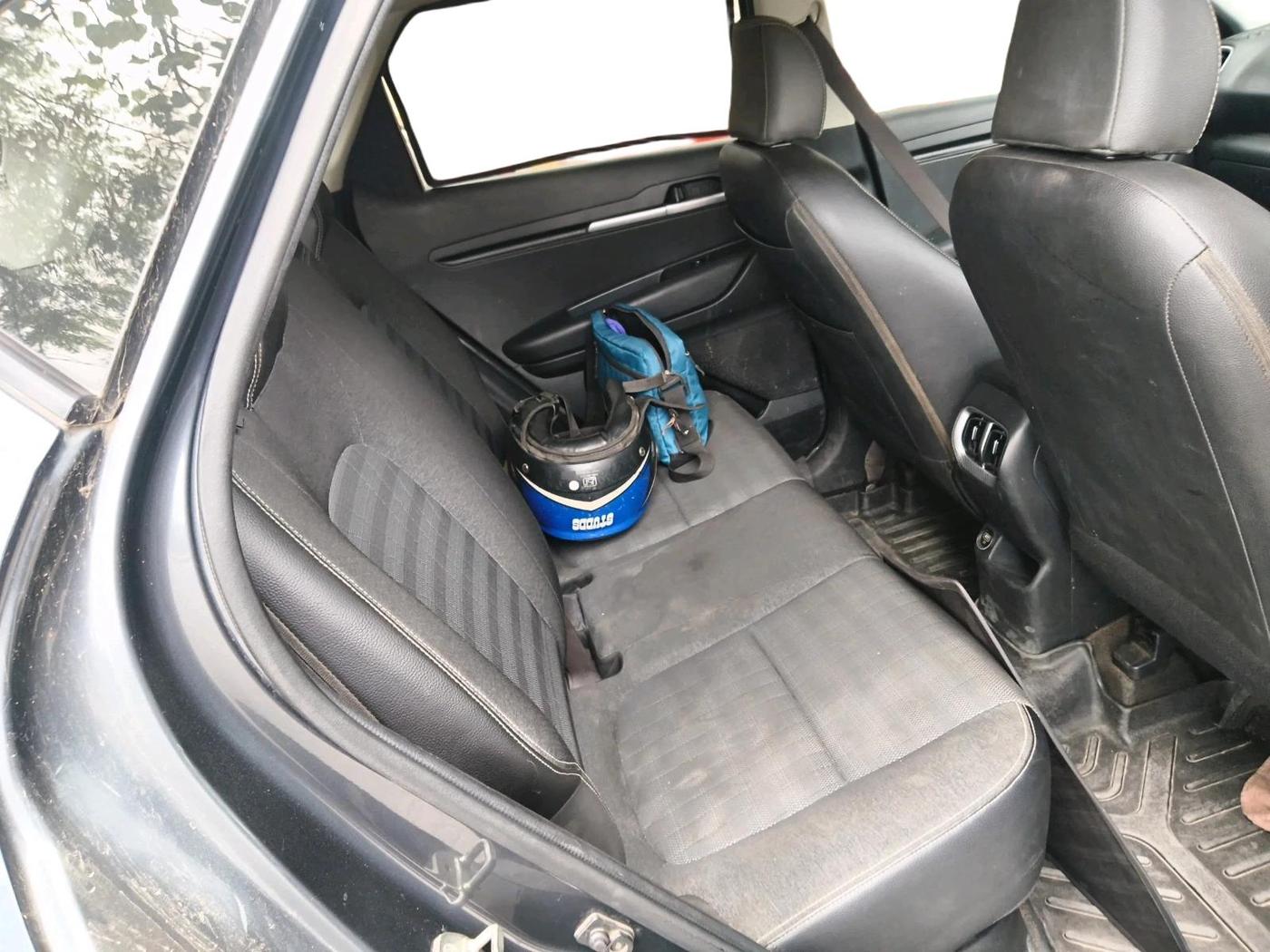 2020 KIA SONET HTK PLUS 1.2, Petrol, Manual, 45,238 km, interior