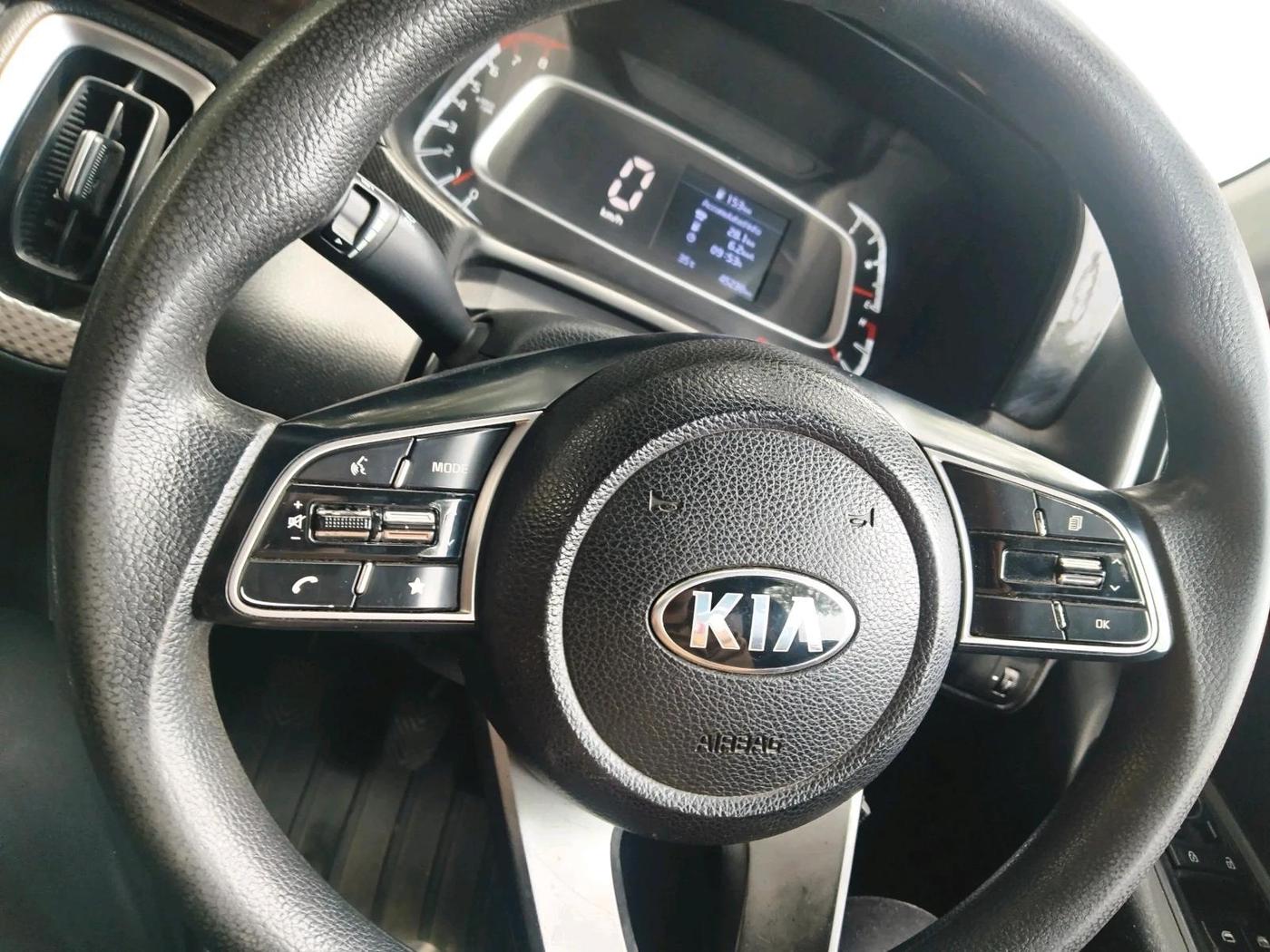 2020 KIA SONET HTK PLUS 1.2, Petrol, Manual, 45,238 km, interior