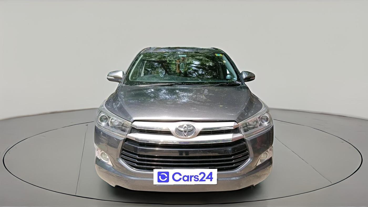 2017 Toyota Innova Crysta 2.8 ZX AT 7 STR, Diesel, Automatic, 1,81,449 km, exterior