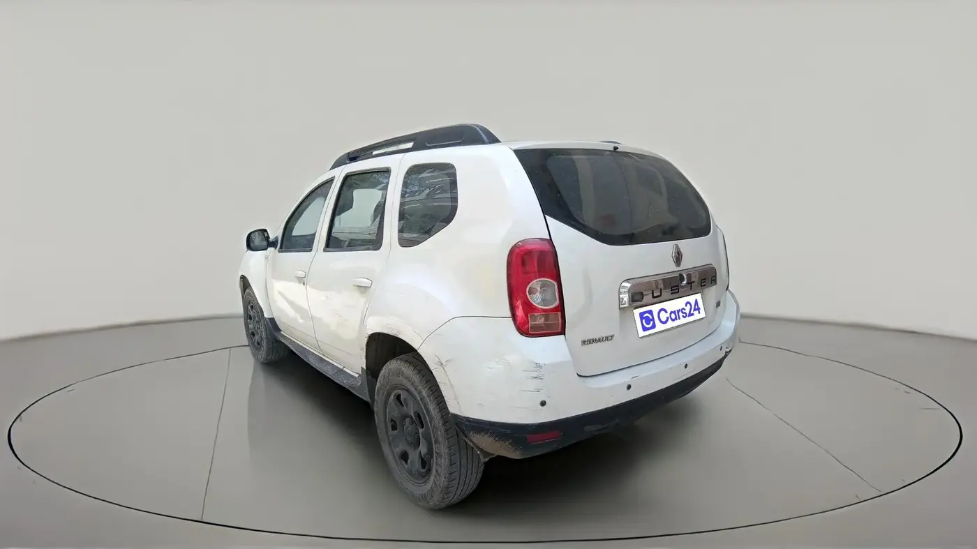2015 Renault Duster RXL PETROL, CNG, Manual, 65,965 km, exterior