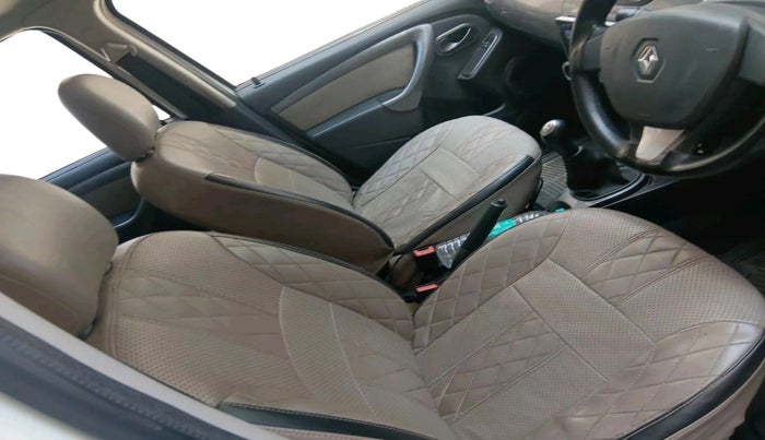 2015 Renault Duster RXL PETROL, CNG, Manual, 65,890 km, interior