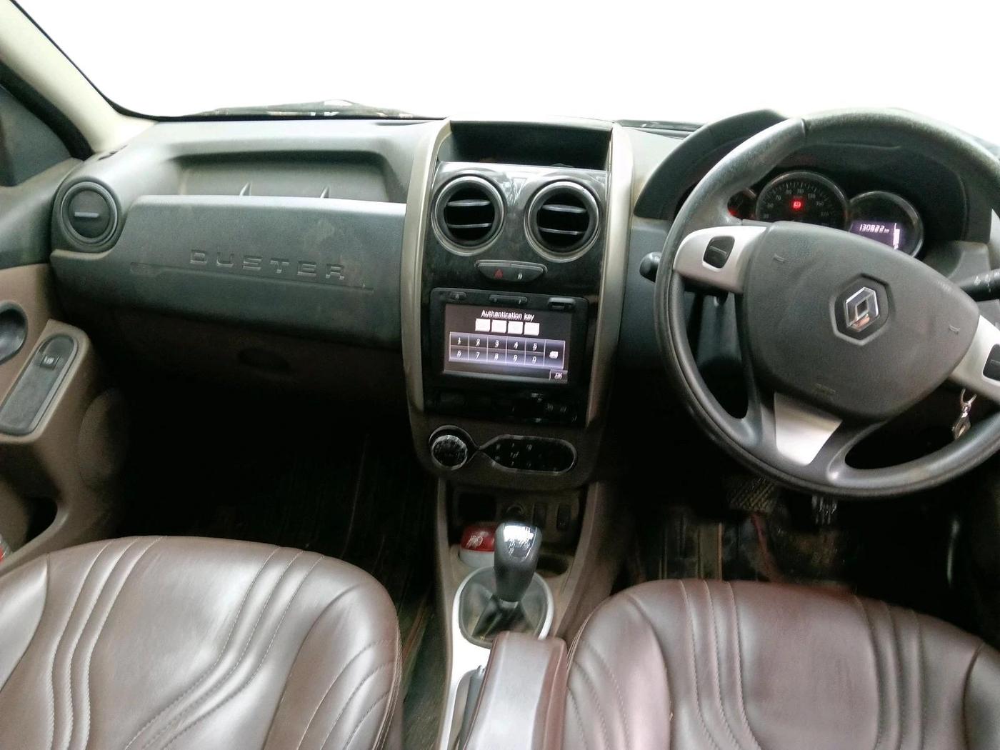 2016 Renault Duster 110 PS RXZ 4X2 AMT DIESEL, Diesel, Automatic, 1,30,822 km, interior