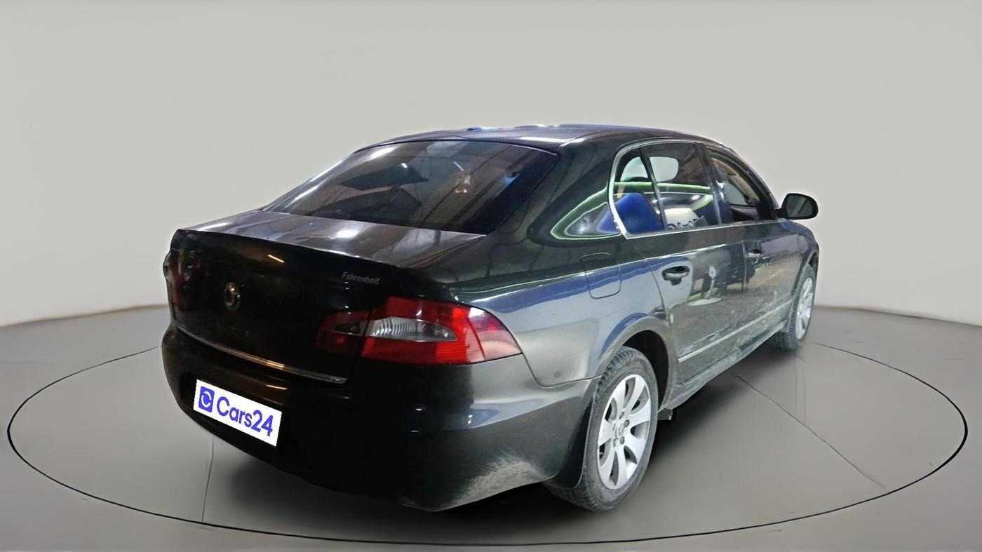 2011 Skoda Superb ELEGANCE 1.8 TSI AT, Petrol, Automatic, 44,691 km, exterior