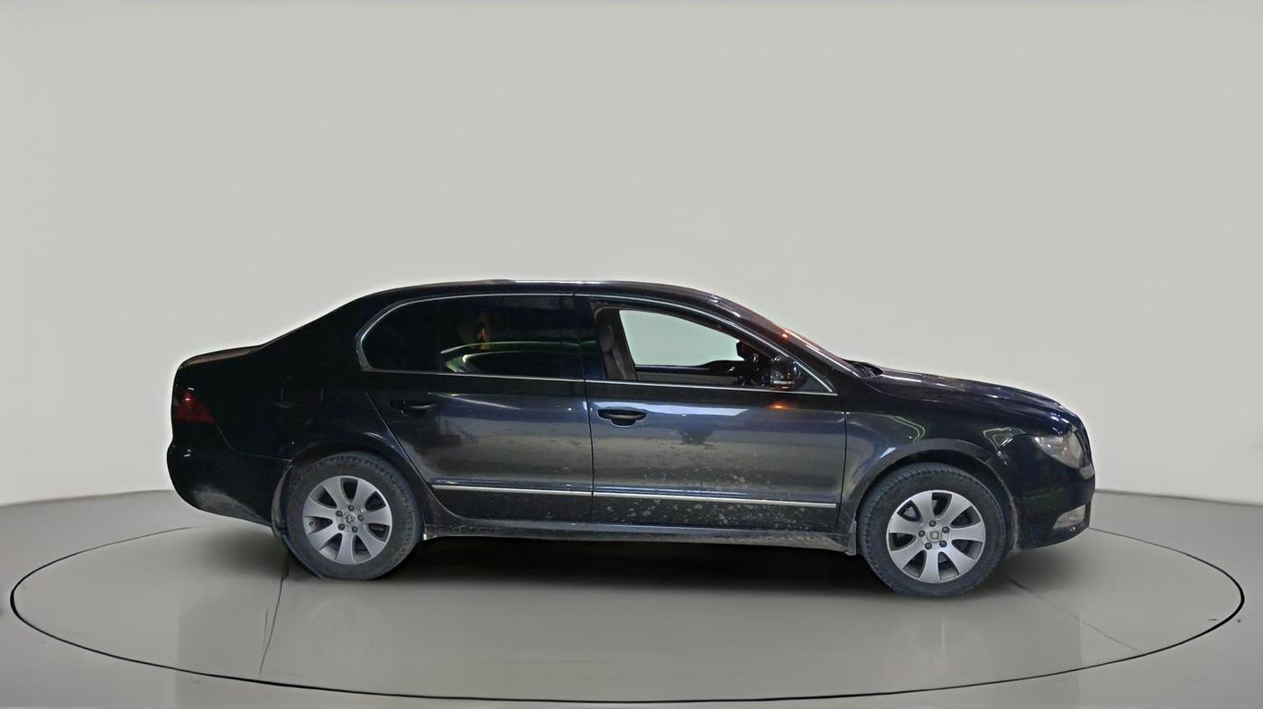 2011 Skoda Superb ELEGANCE 1.8 TSI AT, Petrol, Automatic, 44,691 km, exterior