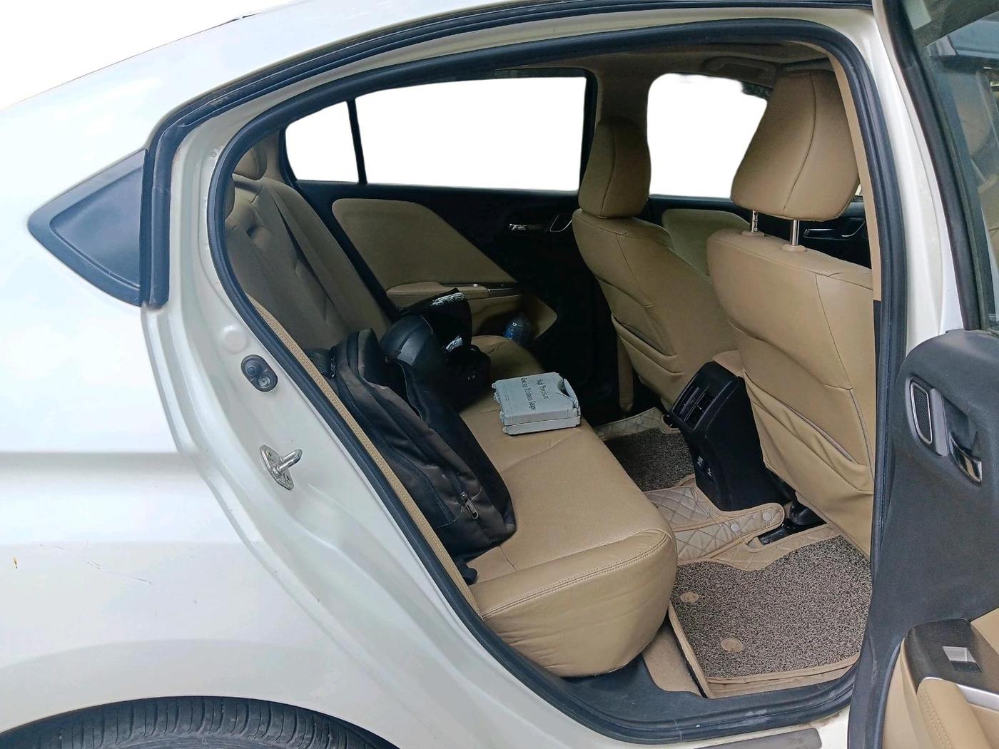 2020 Honda City 1.5L I-VTEC ZX CVT, Petrol, Automatic, 75,180 km, interior