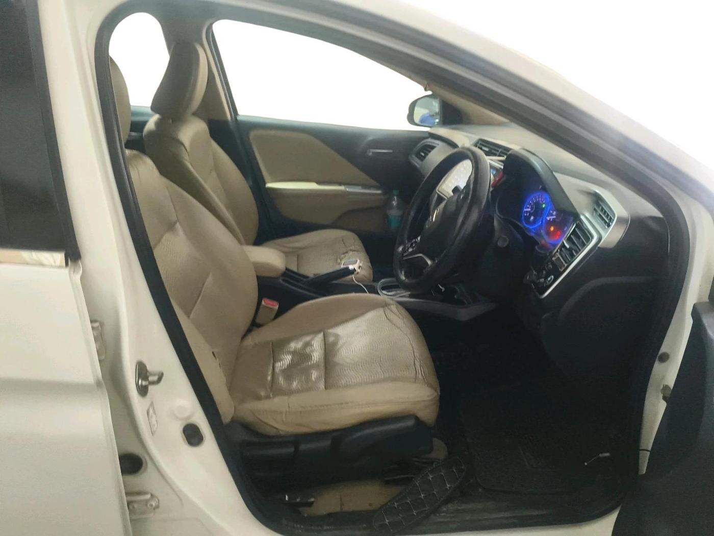 2015 Honda City 1.5L I-VTEC VX CVT, Petrol, Automatic, 3,16,736 km, interior