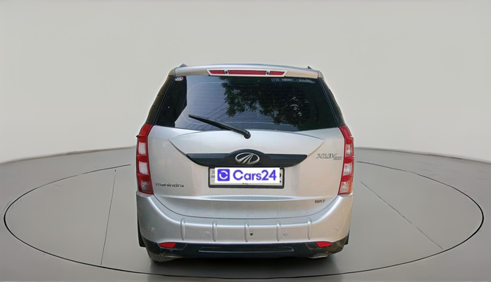 2017 Mahindra XUV500 W6 AT 1.99, Diesel, Automatic, 39,310 km, exterior