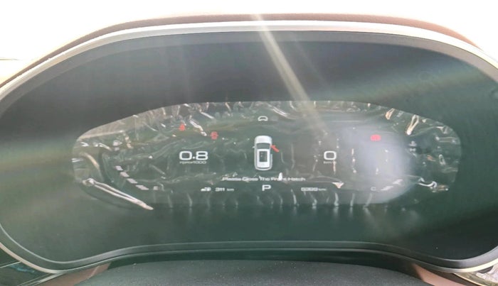 2025 MG HECTOR PLUS SHARP PRO 1.5 PETROL TURBO CVT 7 STR, Petrol, Automatic, 5,399 km, interior