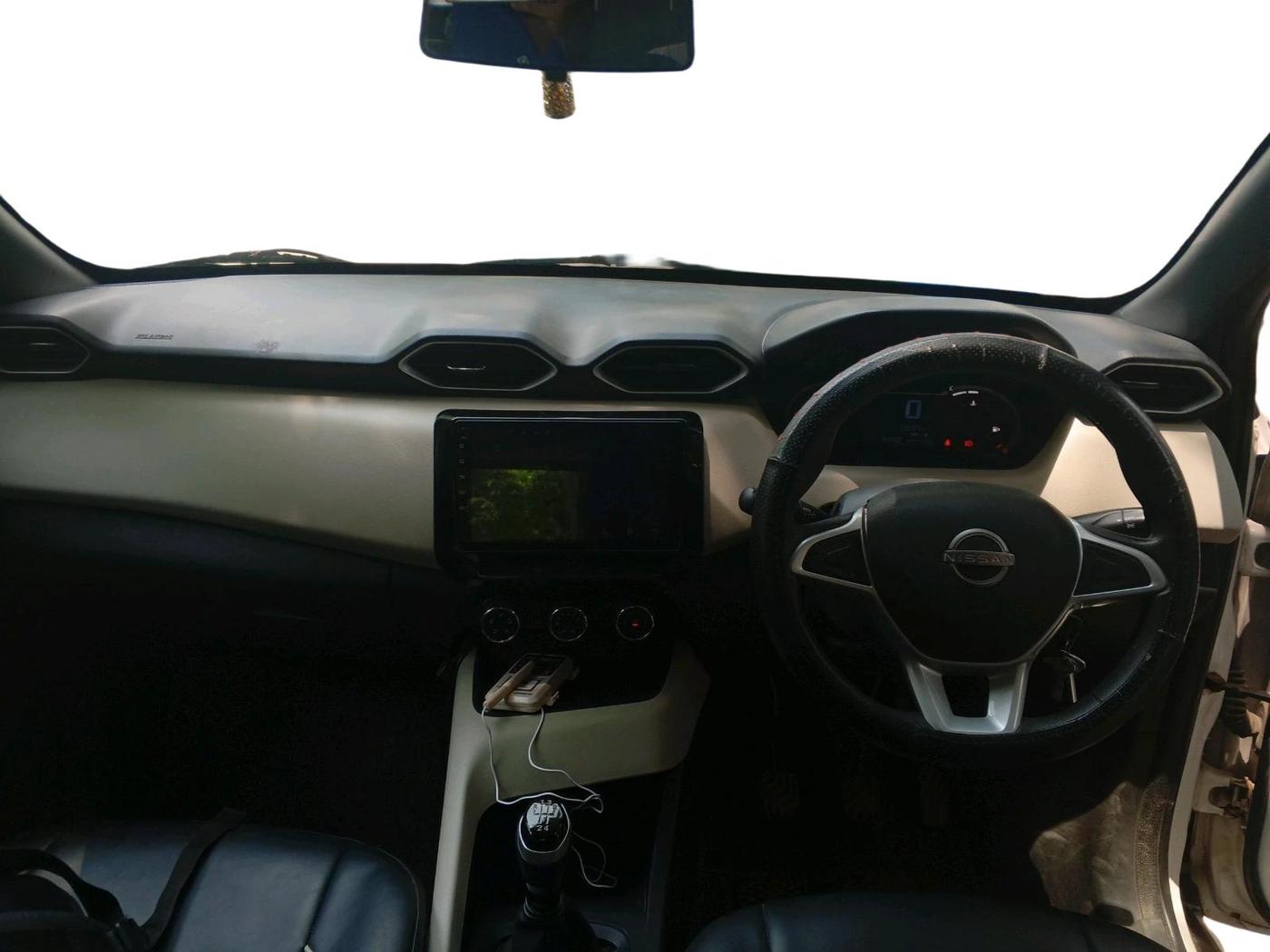 2022 Nissan MAGNITE XE, Petrol, Manual, 23,094 km, interior