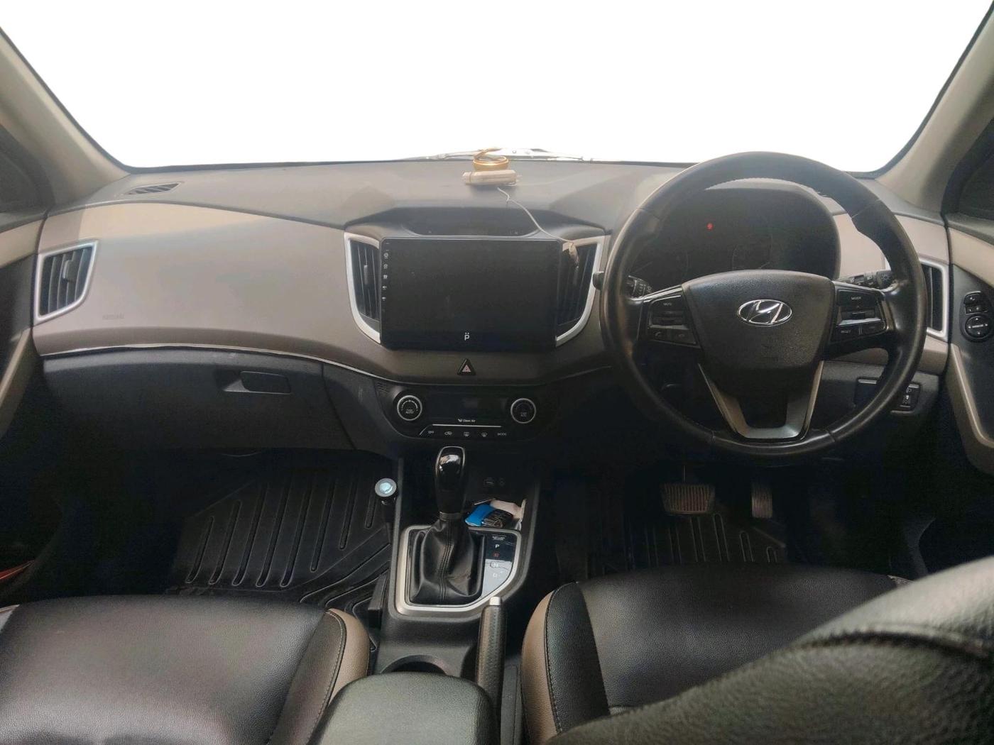 2017 Hyundai Creta SX PLUS AT 1.6 DIESEL, Diesel, Automatic, 97,937 km, interior