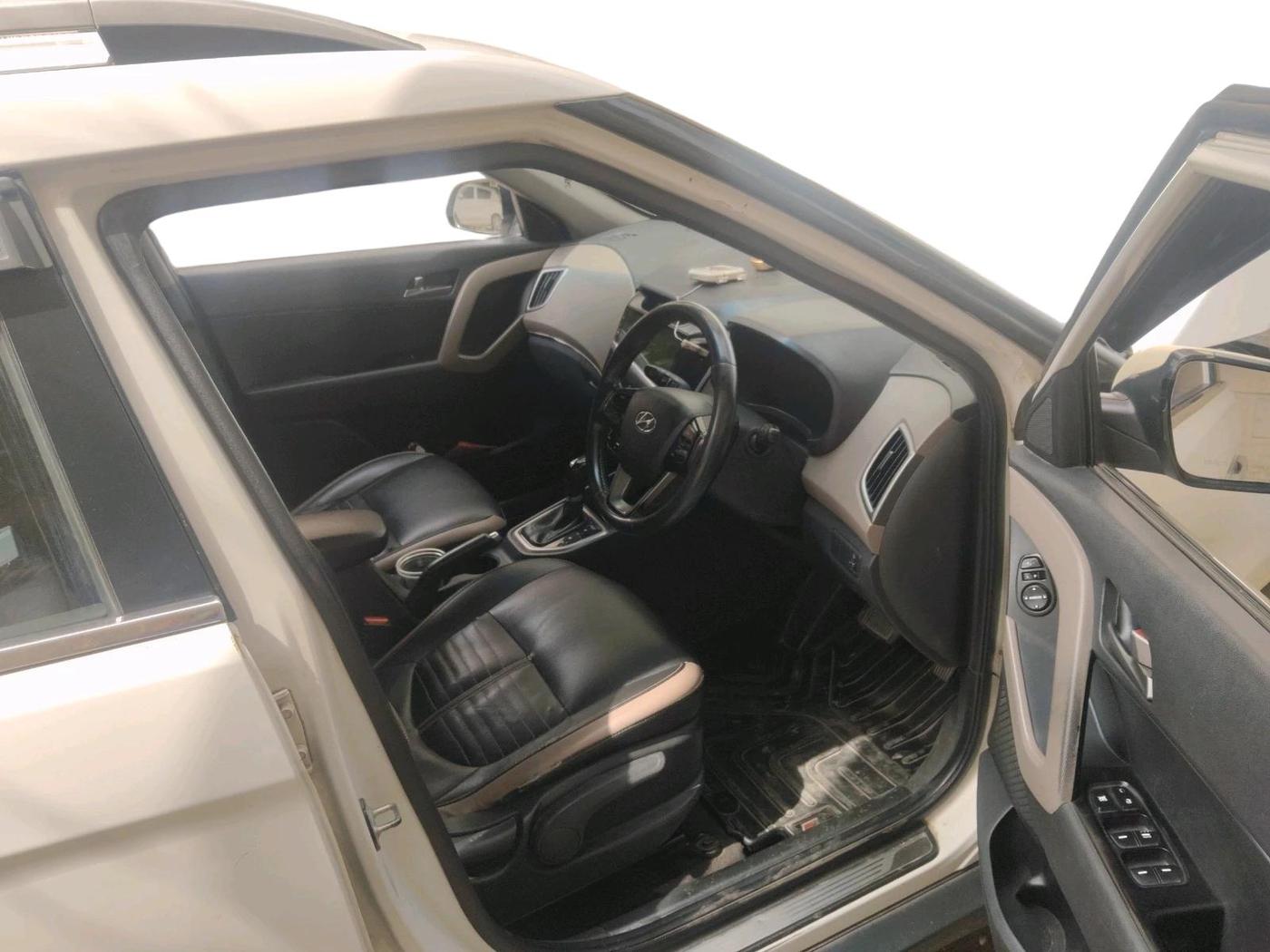 2017 Hyundai Creta SX PLUS AT 1.6 DIESEL, Diesel, Automatic, 97,937 km, interior
