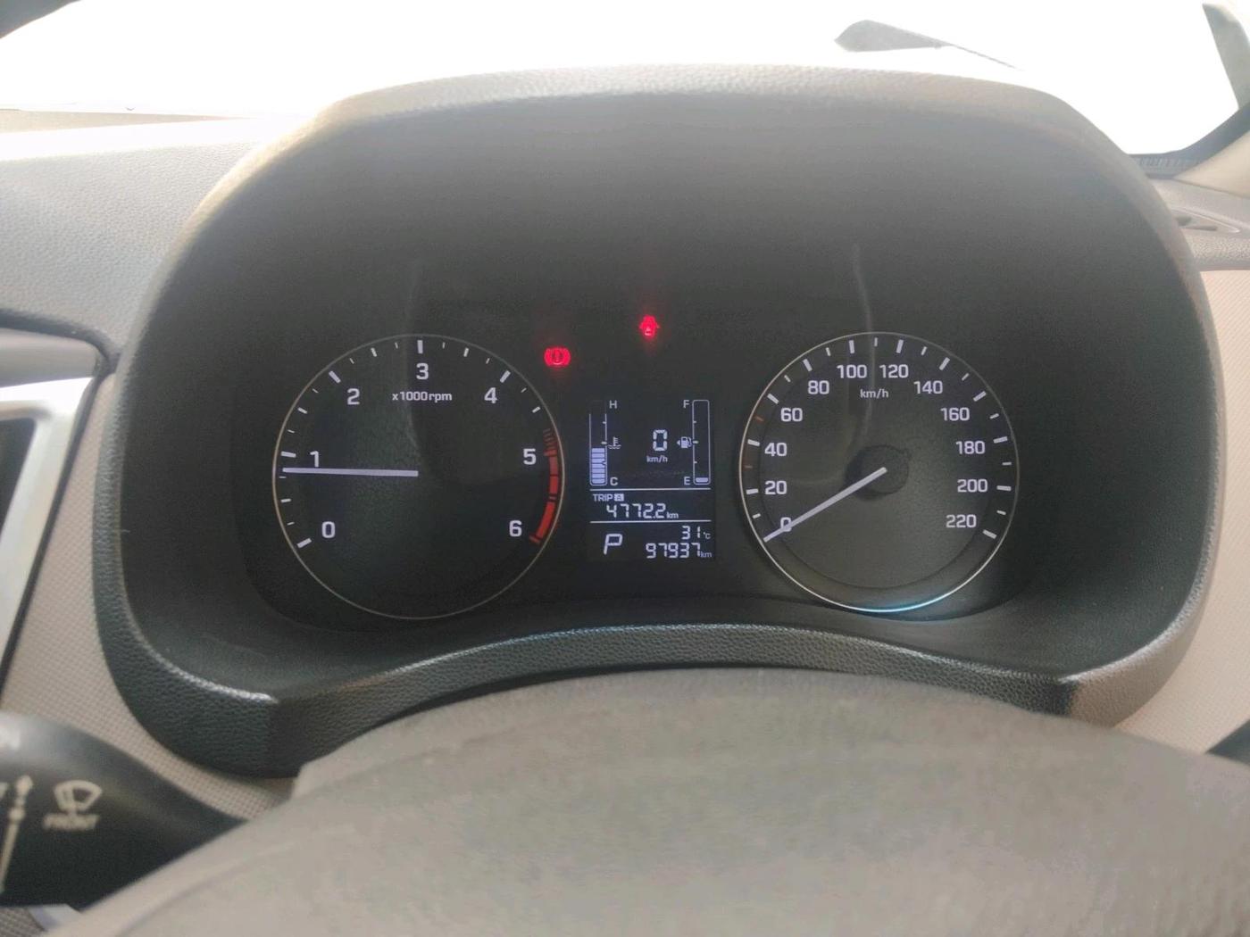 2017 Hyundai Creta SX PLUS AT 1.6 DIESEL, Diesel, Automatic, 97,937 km, interior