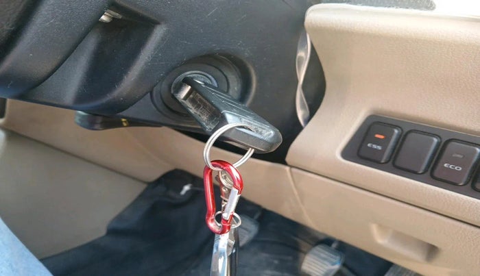 2022 Mahindra BOLERO NEO N 4, Diesel, Manual, 51,633 km, interior